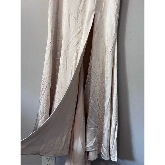 NWT Selfie Leslie Champagne Dress - Picture 3 of 6